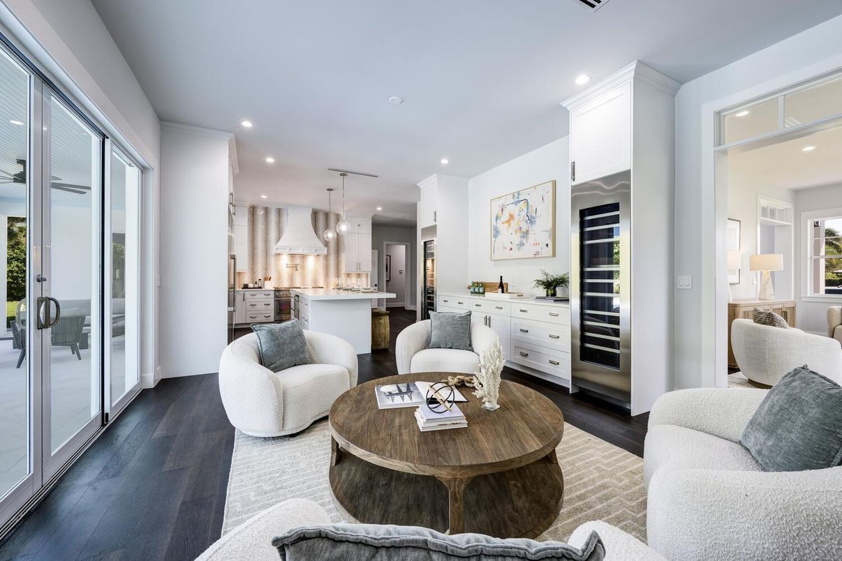 Interior, Kitchen, Living room, Pendant Lights, Recessed Lighting, Stainless Steel Appliances, Wood Texture Flooring