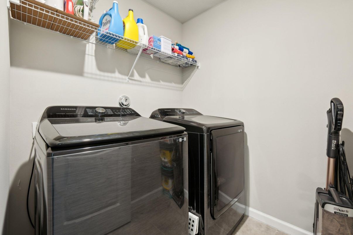 Interior, Washer