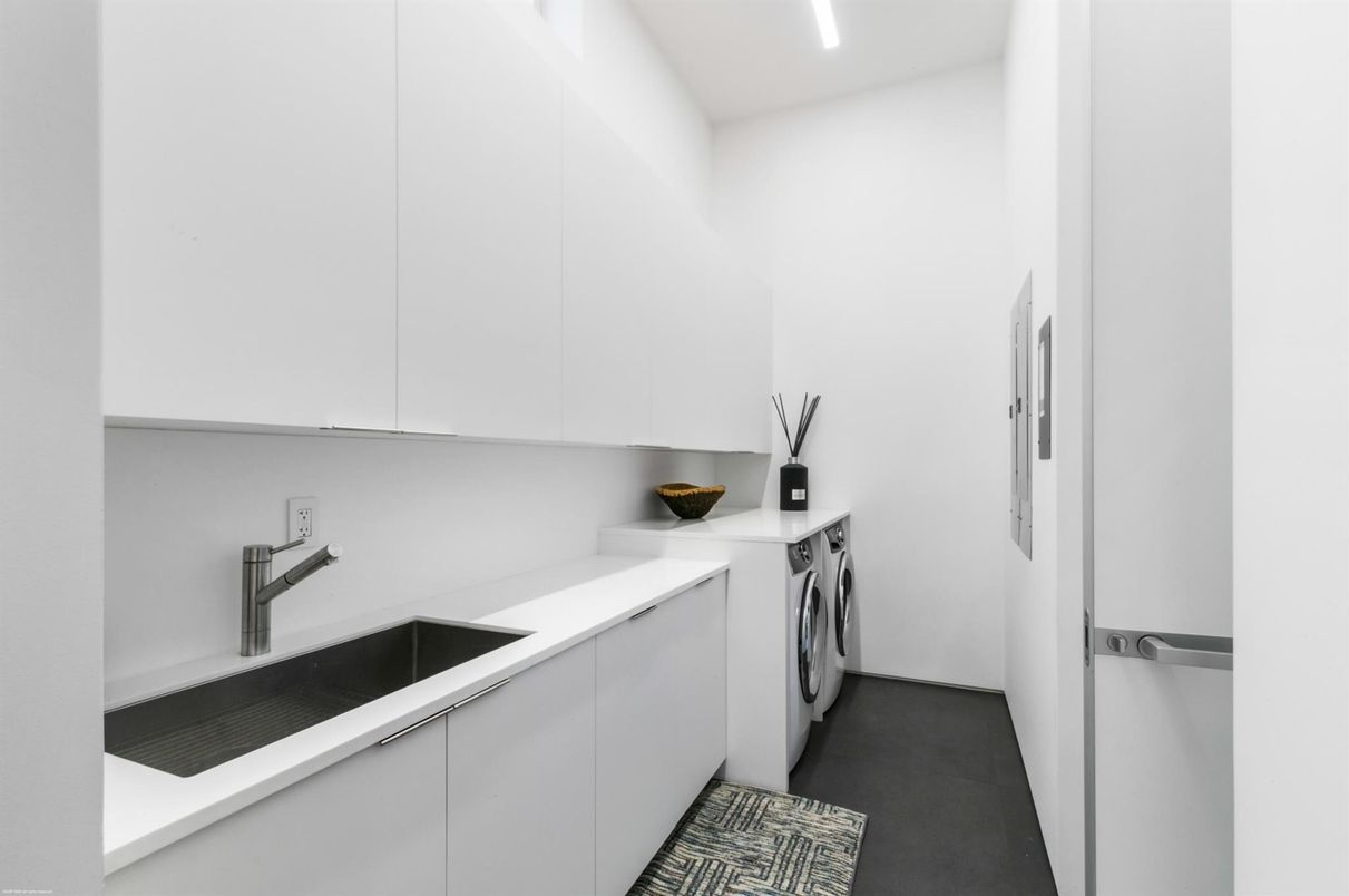 Interior, Recessed Lighting, Washer