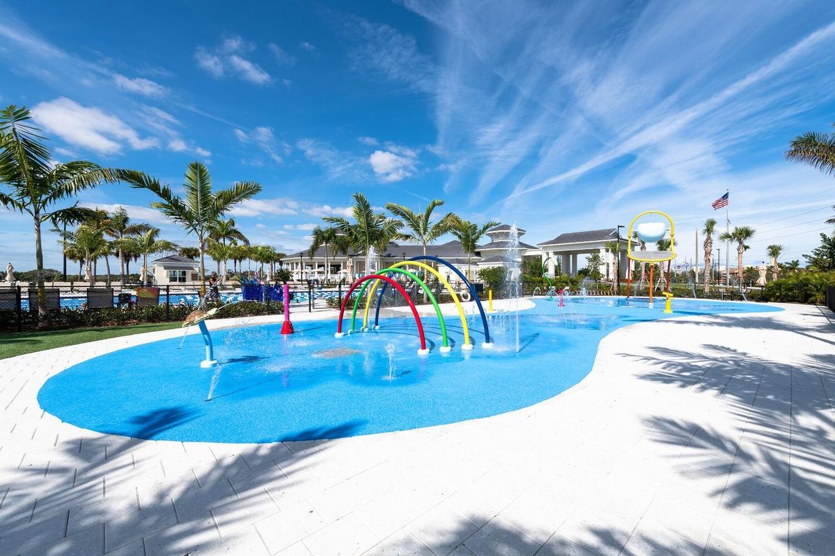 Exterior, Playground, Pool