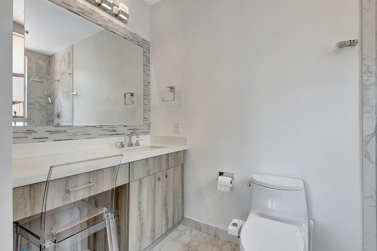 Bathroom, Interior, Marble, Marble Walls