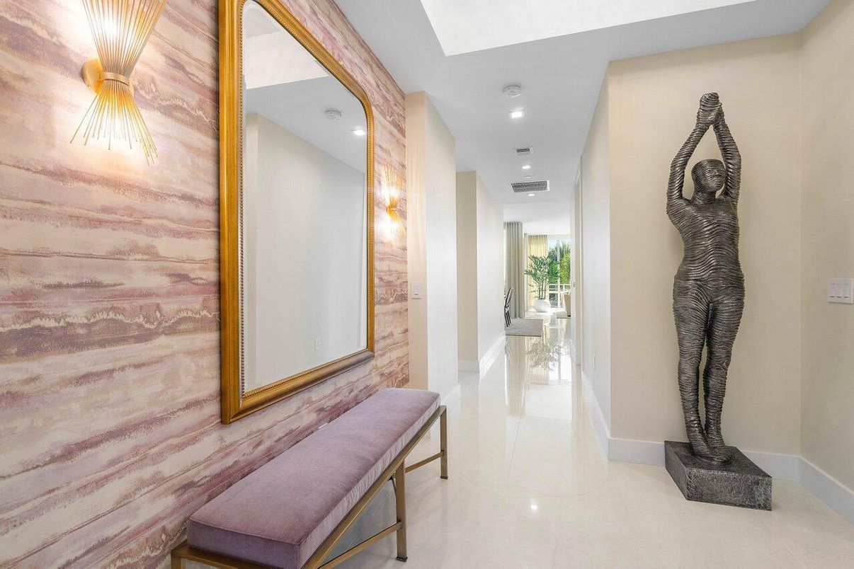Interior, Recessed Lighting
