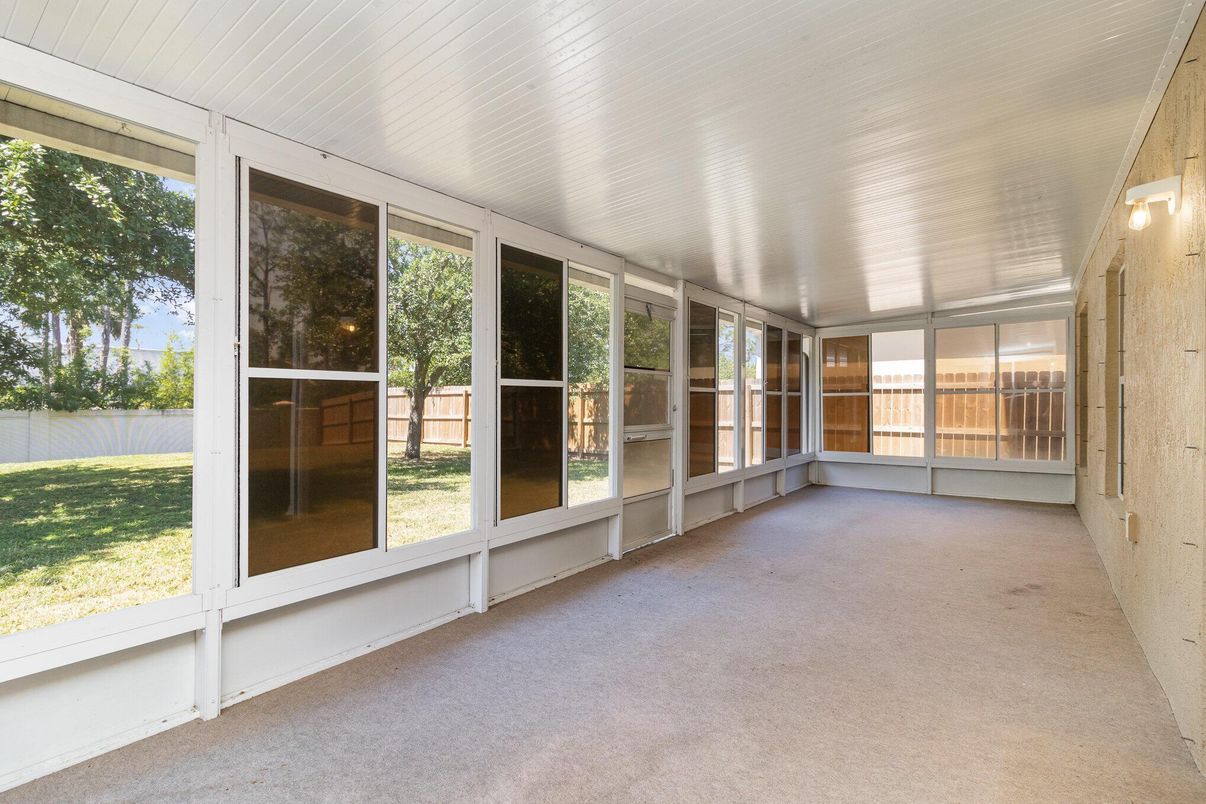 Empty room, Interior, Sun Room