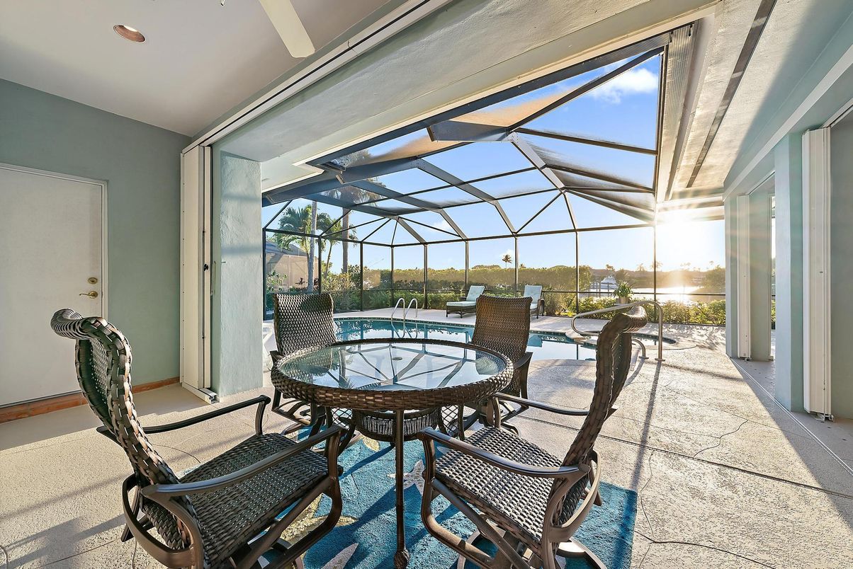 Dining room, Glass Ceilings, Interior, Pool, Sun Room