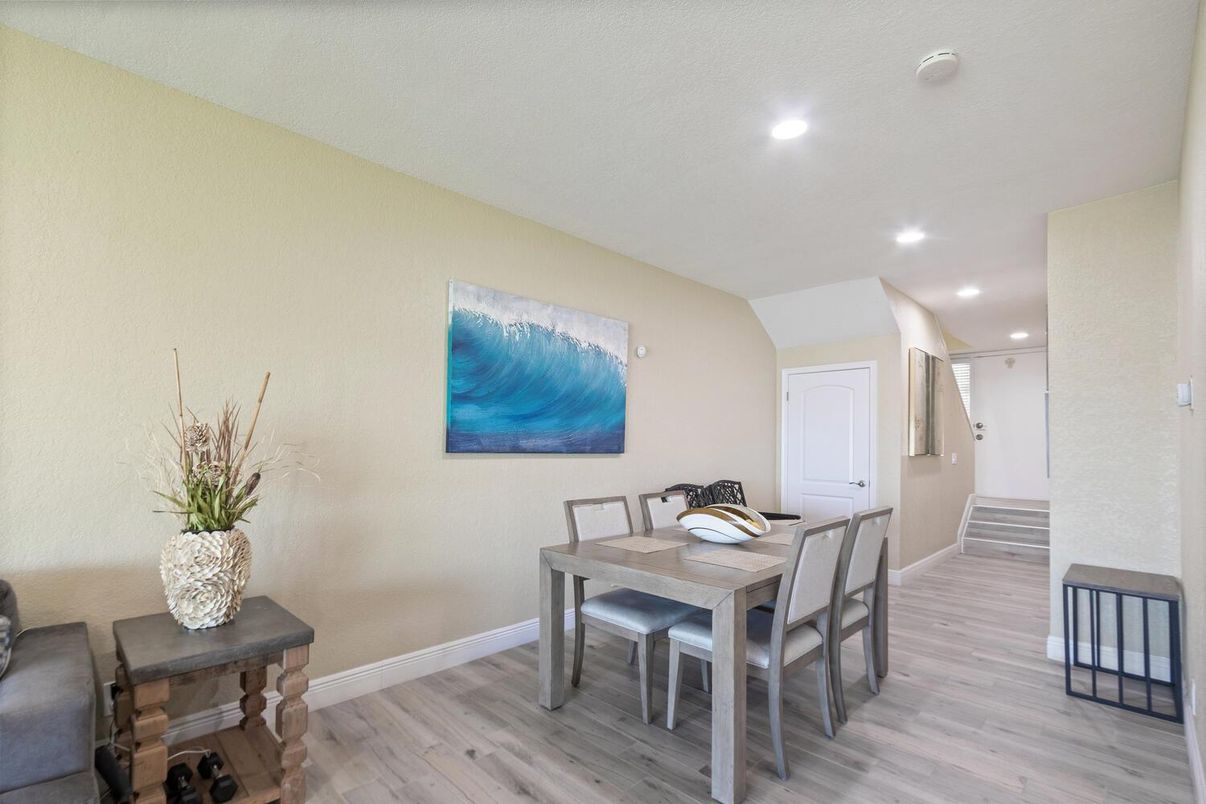 Dining room, Interior, Recessed Lighting, Wood Texture Flooring