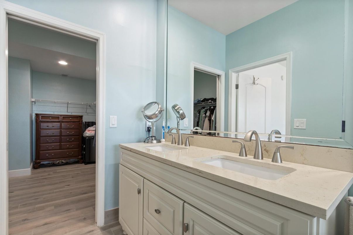 Bathroom, Dual Sink Vanities, Interior, Recessed Lighting, Wood Texture Flooring
