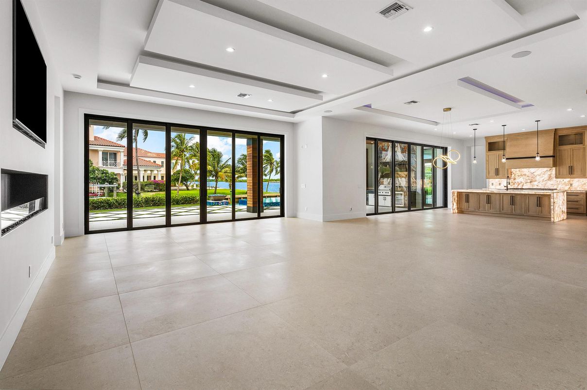 Empty room, Interior, Kitchen, Pendant Lights, Recessed Lighting