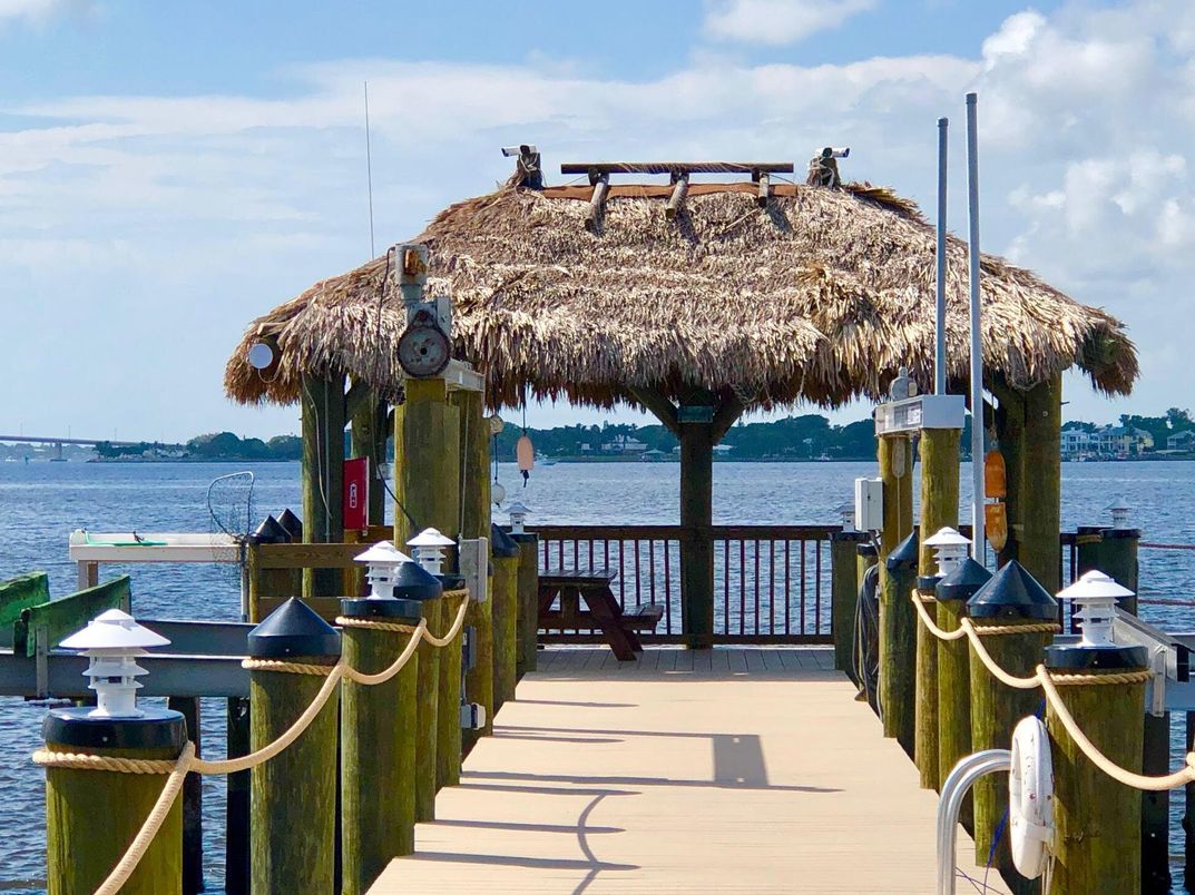 Exterior, Water