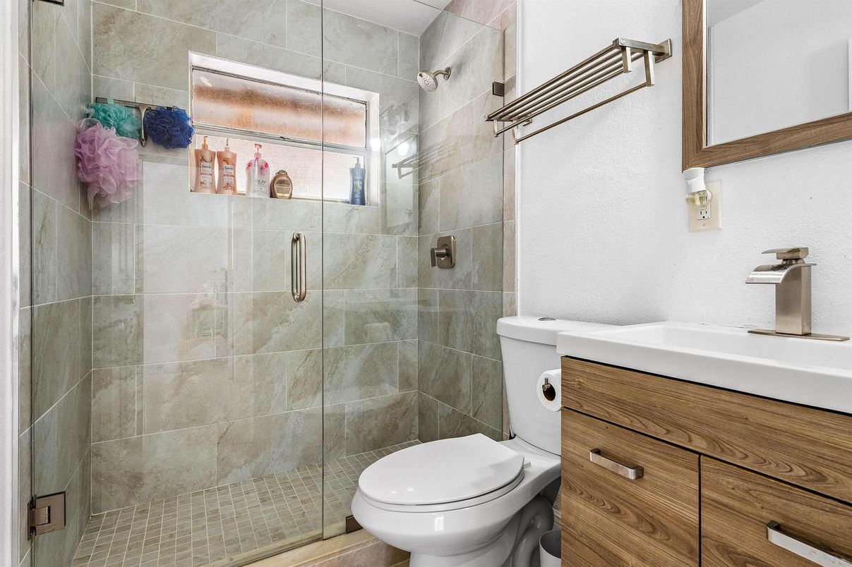 Bathroom, Glass Shower, Interior