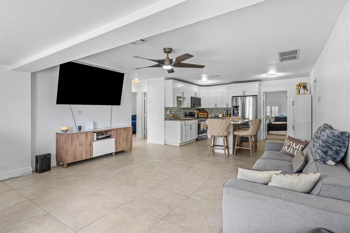 Dining room, Interior, Kitchen, Living room, Recessed Lighting, Stainless Steel Appliances