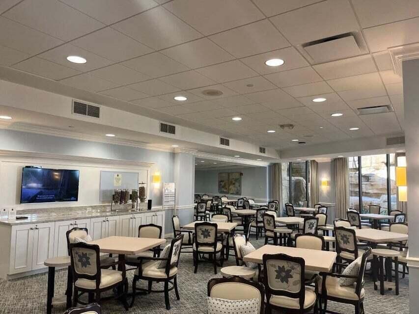 Dining room, Interior, Recessed Lighting