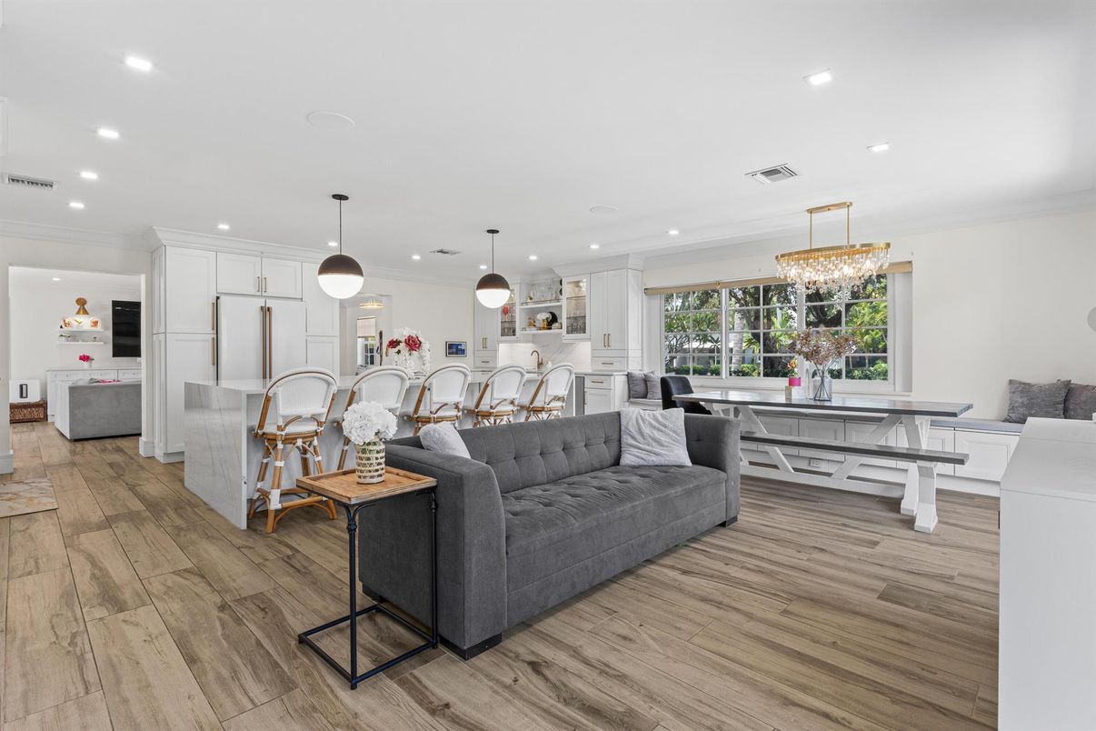 Chandelier, Dining room, Interior, Kitchen, Living room, Pendant Lights, Recessed Lighting, Wood Texture Flooring