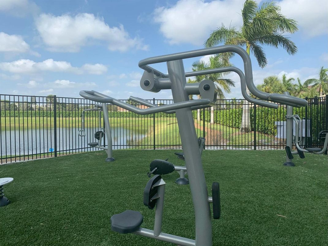 Backyard, Exterior, Playground