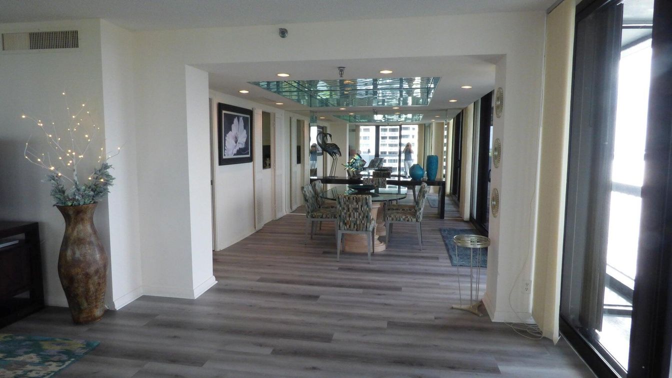 Dining room, Interior, Recessed Lighting, Wood Texture Flooring