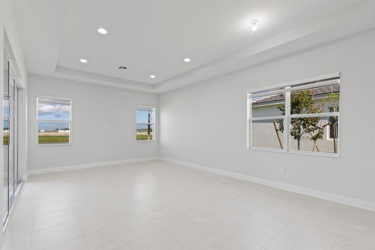 Empty room, Interior, Recessed Lighting