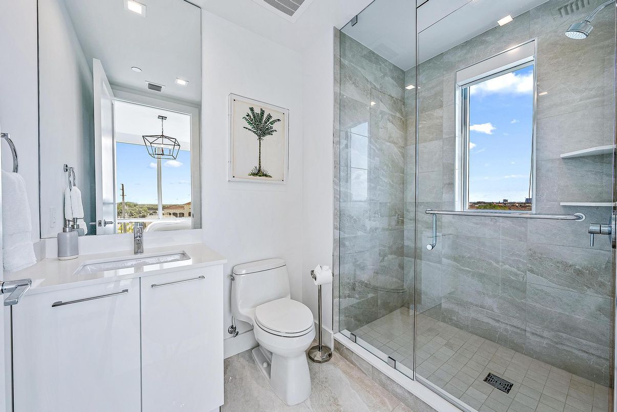 Bathroom, Glass Shower, Interior, Pendant Lights, Recessed Lighting