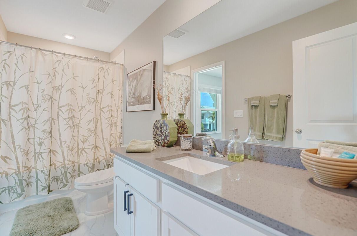 Bathroom, Interior, Recessed Lighting