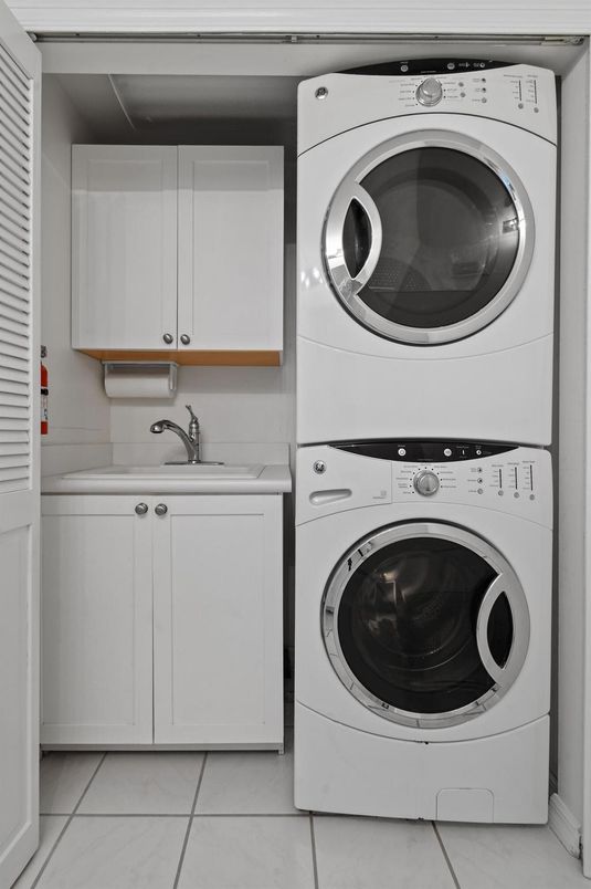 Interior, Utility Closets, Washer