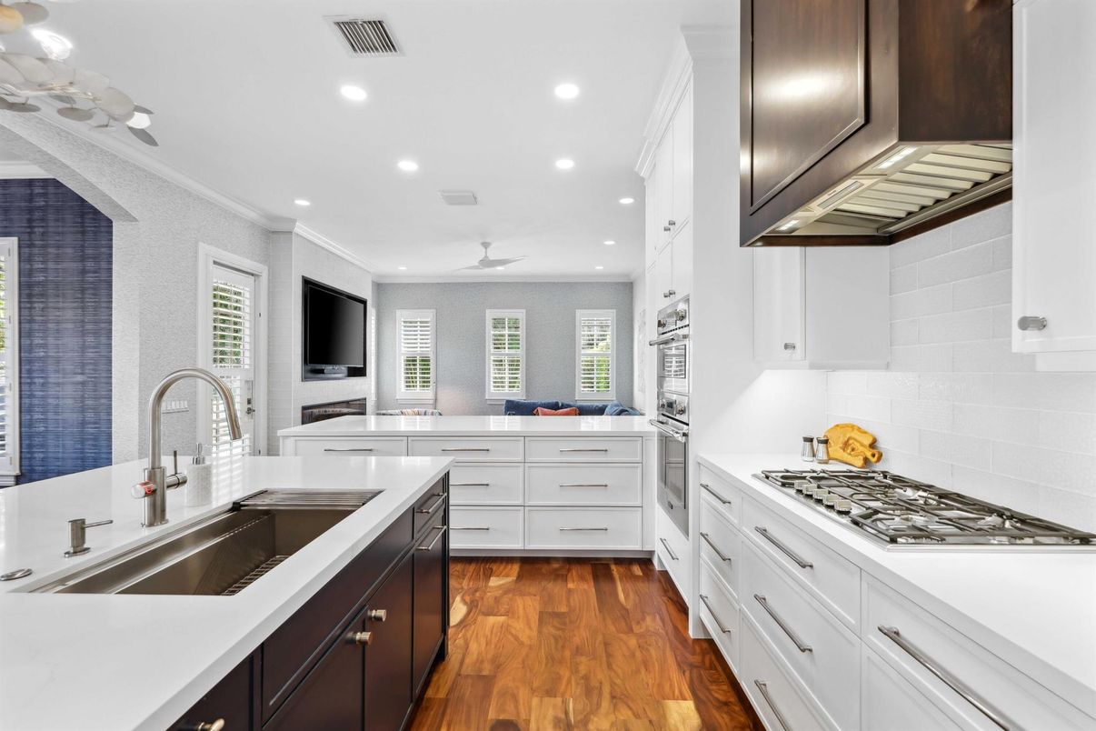 Interior, Kitchen, Recessed Lighting, Wood Texture Flooring