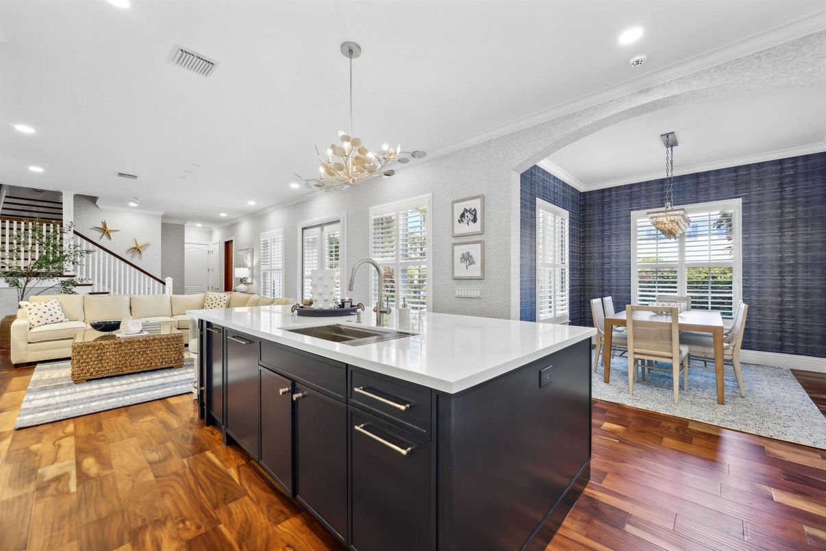 Chandelier, Dining room, Interior, Kitchen, Living room, Pendant Lights, Recessed Lighting, Wood Texture Flooring