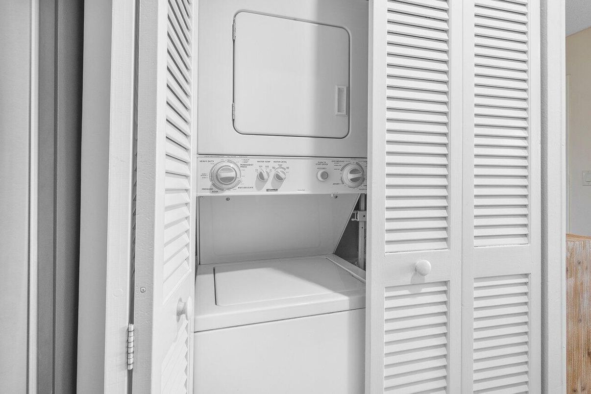 Interior, Utility Closets, Washer