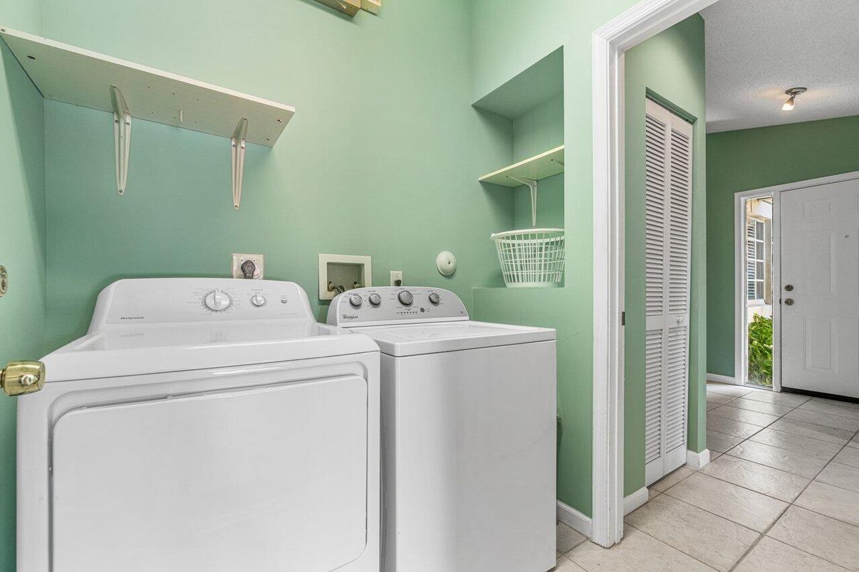 Interior, Utility Closets, Washer