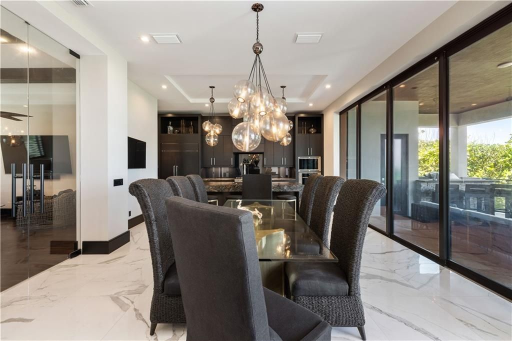 Dining room, Interior, Kitchen, Marble, Pendant Lights, Recessed Lighting