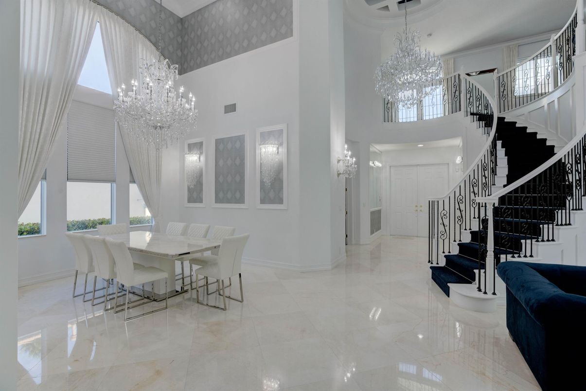 Chandelier, Dining room, Interior, Recessed Lighting
