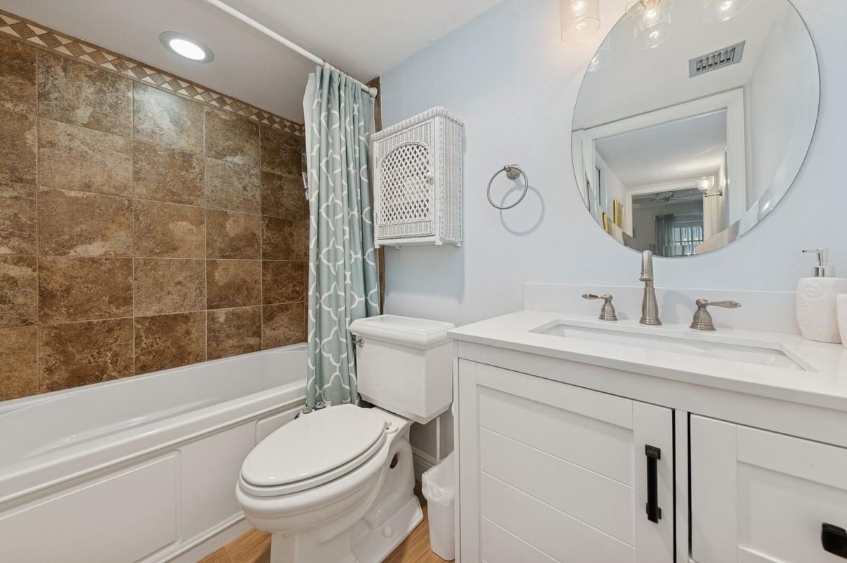 Bathroom, Interior, Recessed Lighting, Wood Texture Flooring