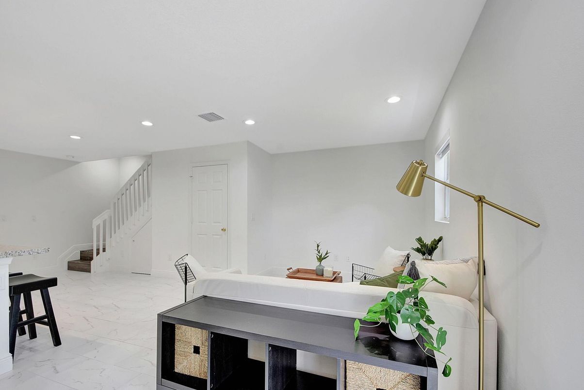 Interior, Marble, Recessed Lighting