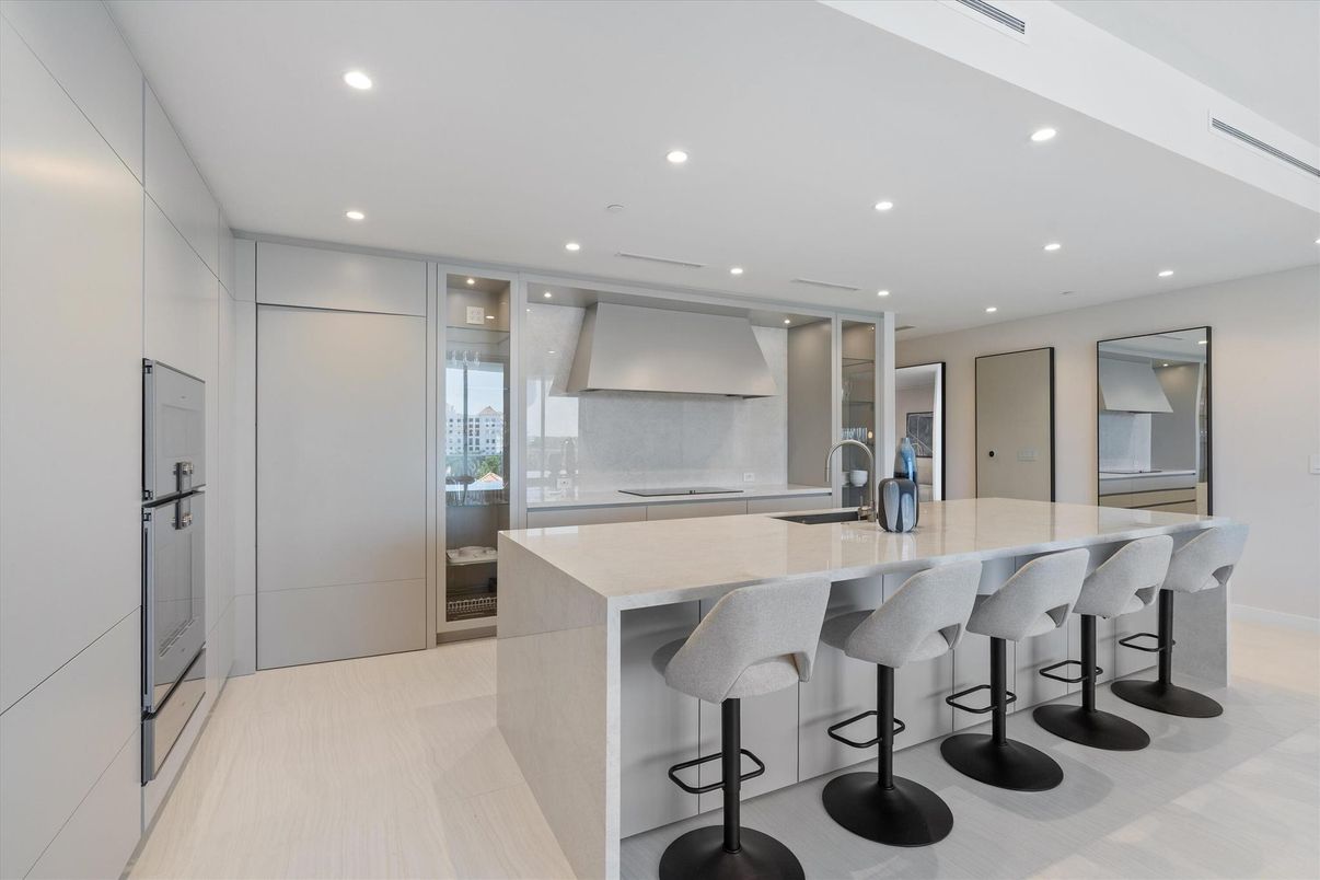 Interior, Kitchen, Recessed Lighting
