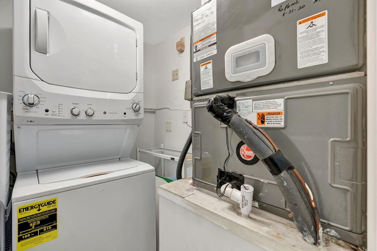 Interior, Utility Closets, Washer