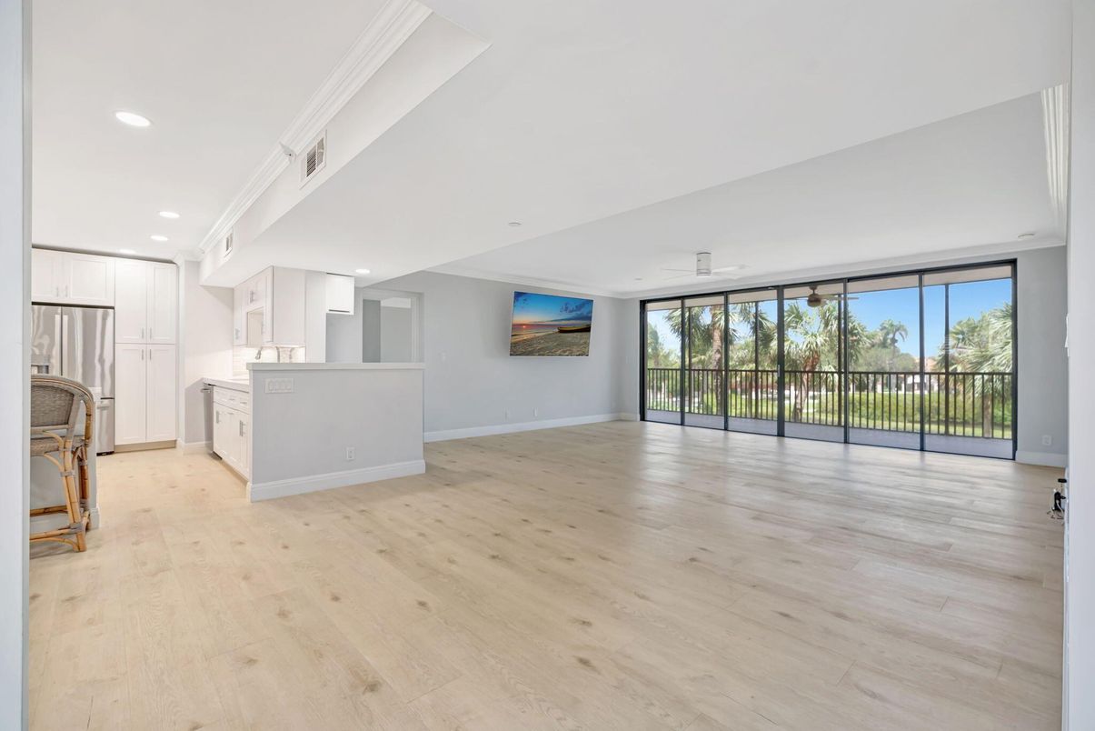 Empty room, Interior, Kitchen, Recessed Lighting, Wood Texture Flooring