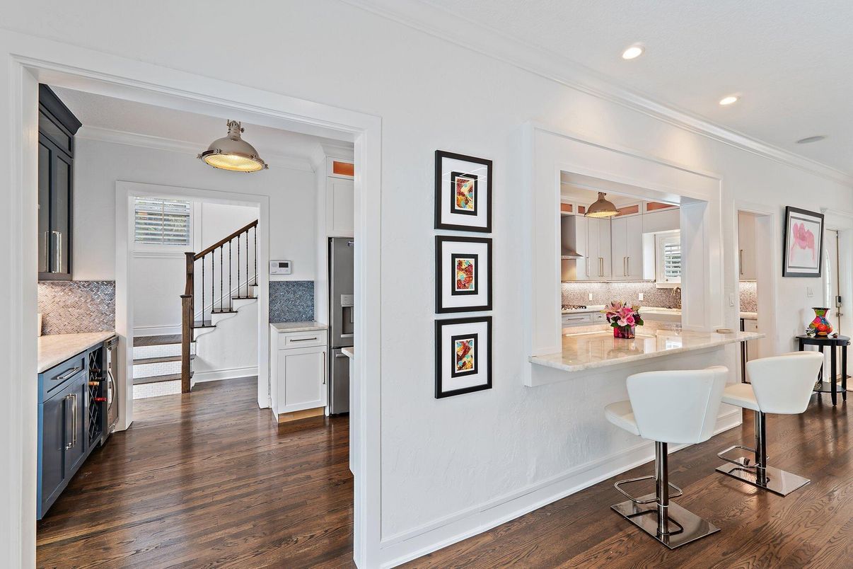 Interior, Kitchen, Pendant Lights, Recessed Lighting, Wood Texture Flooring