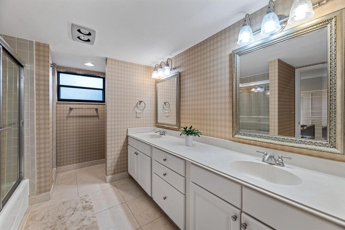 Bathroom, Dual Sink Vanities, Glass Shower, Interior, Recessed Lighting