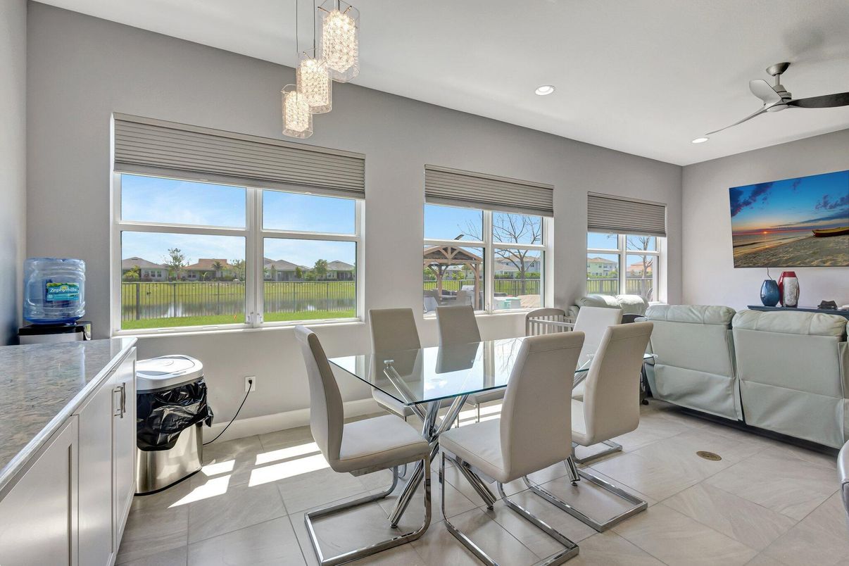 Chandelier, Dining room, Interior, Recessed Lighting