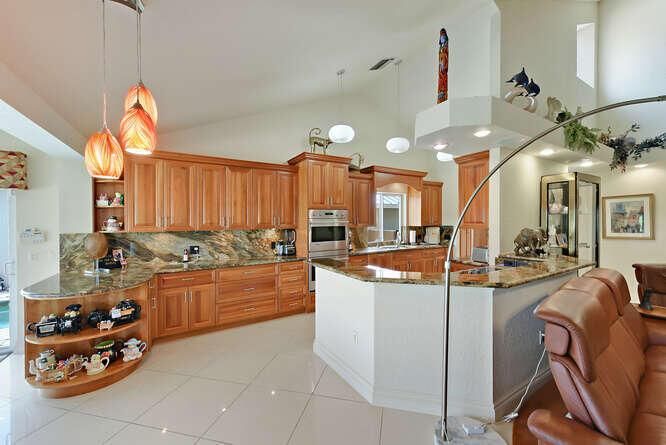 Interior, Kitchen, Pendant Lights, Stainless Steel Appliances