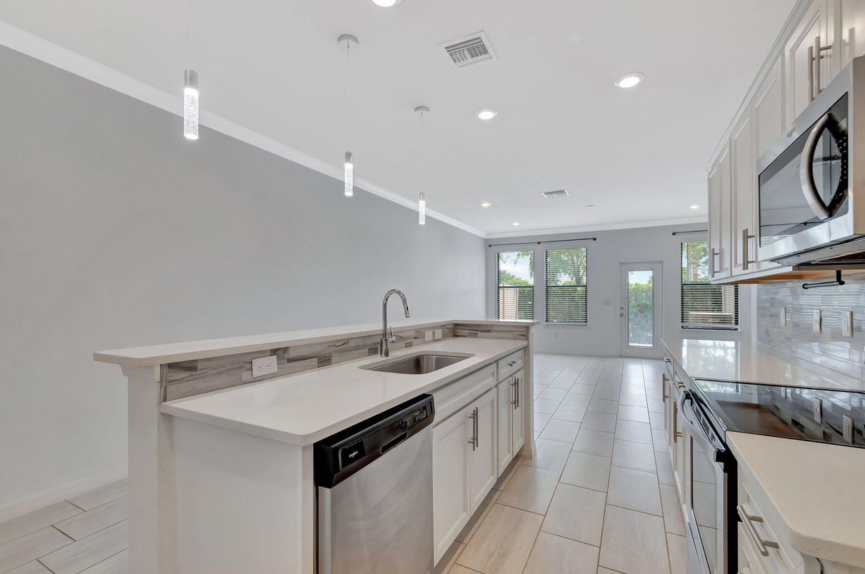 Interior, Kitchen, Pendant Lights, Recessed Lighting