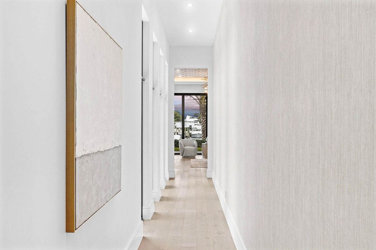 Interior, Recessed Lighting