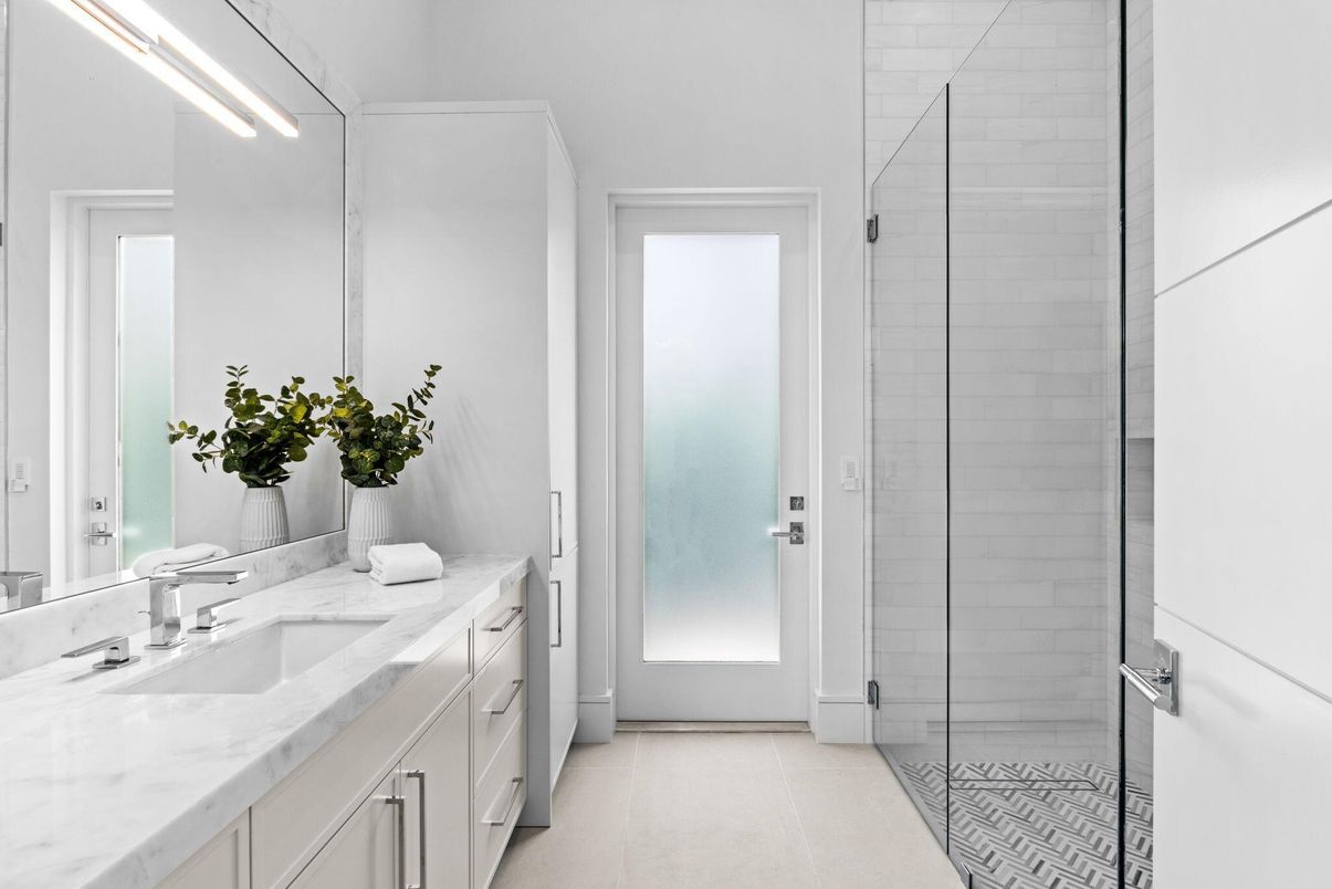 Bathroom, Glass Shower, Interior