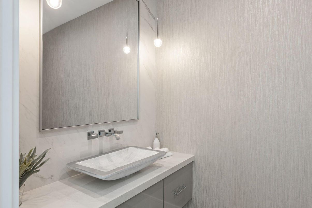 Bathroom, Interior, Pendant Lights