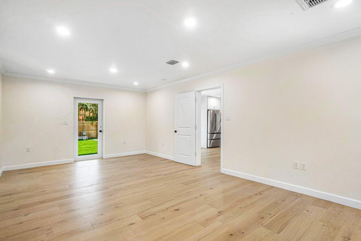 Empty room, Interior, Kitchen, Recessed Lighting, Wood Texture Flooring