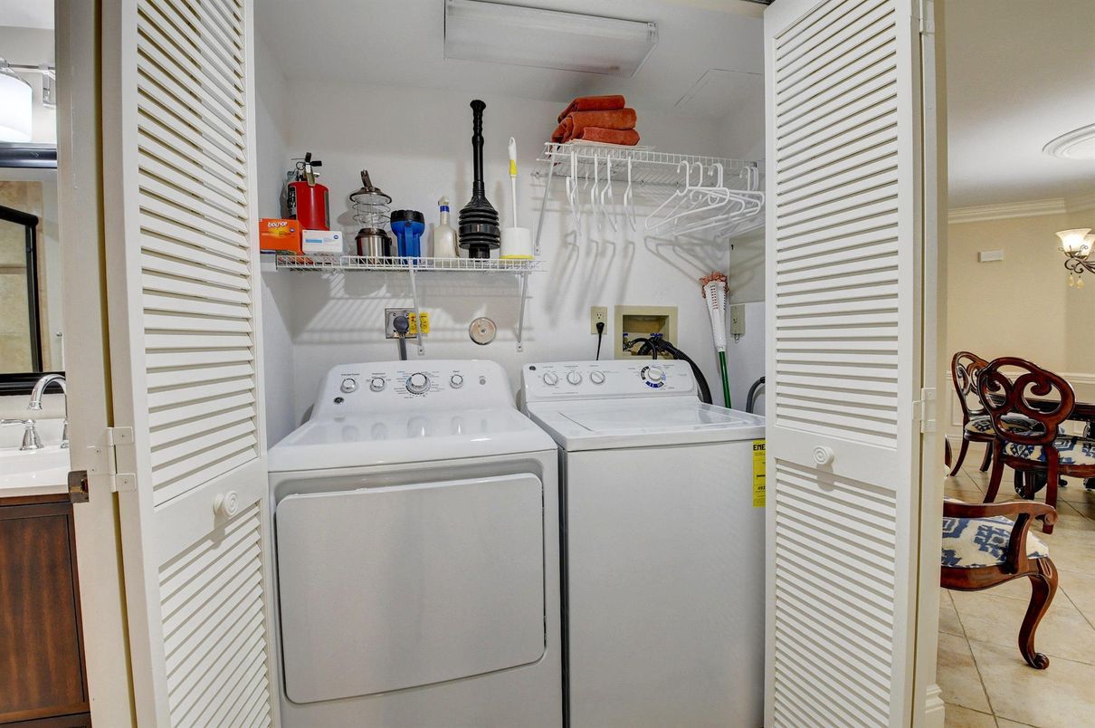 Interior, Utility Closets, Washer