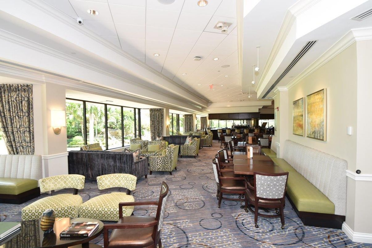 Dining room, Interior, Living room, Pendant Lights, Recessed Lighting