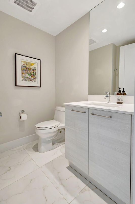 Bathroom, Interior, Marble, Recessed Lighting