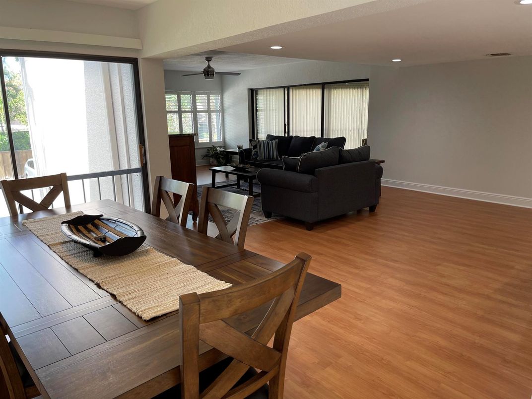 Dining room, Interior, Living room, Recessed Lighting, Wood Texture Flooring