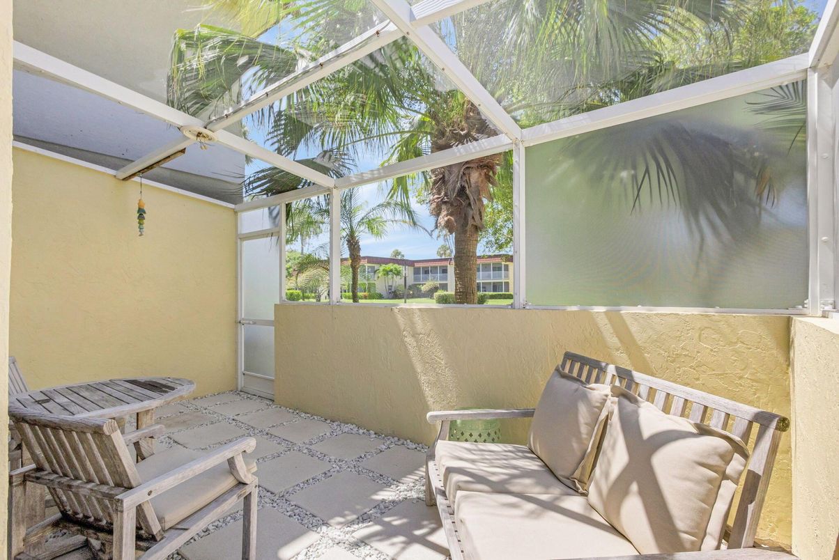 Glass Ceilings, Interior, Sun Room