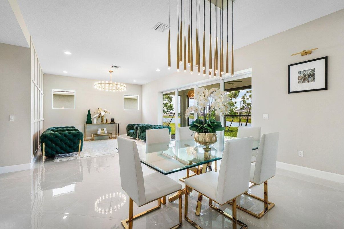 Chandelier, Dining room, Interior, Recessed Lighting