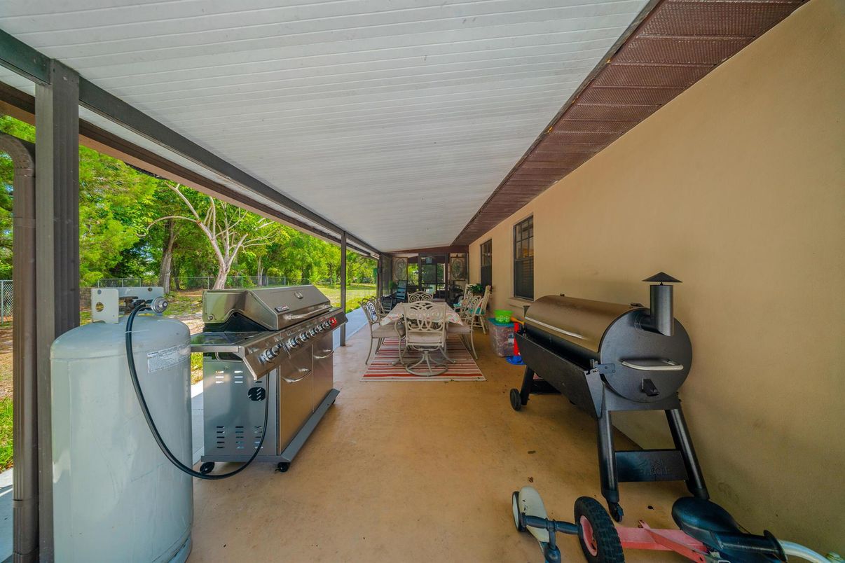 Exterior, Sun Room