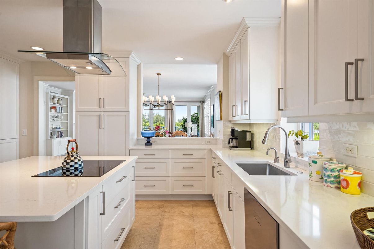 Interior, Kitchen, Pendant Lights, Recessed Lighting